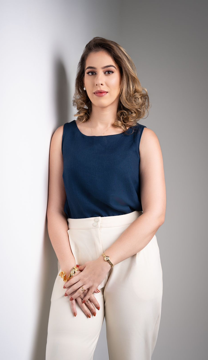 Dra. Isabella | Especialista em Dores Crônicas